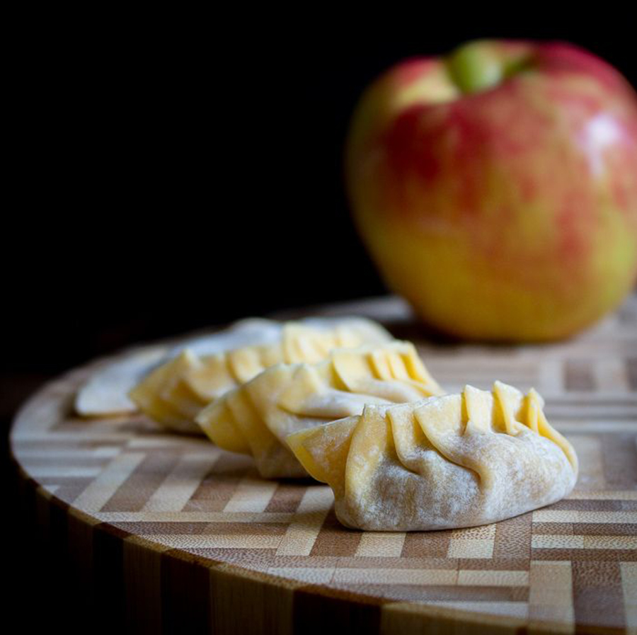 Gyoza Apple Pie